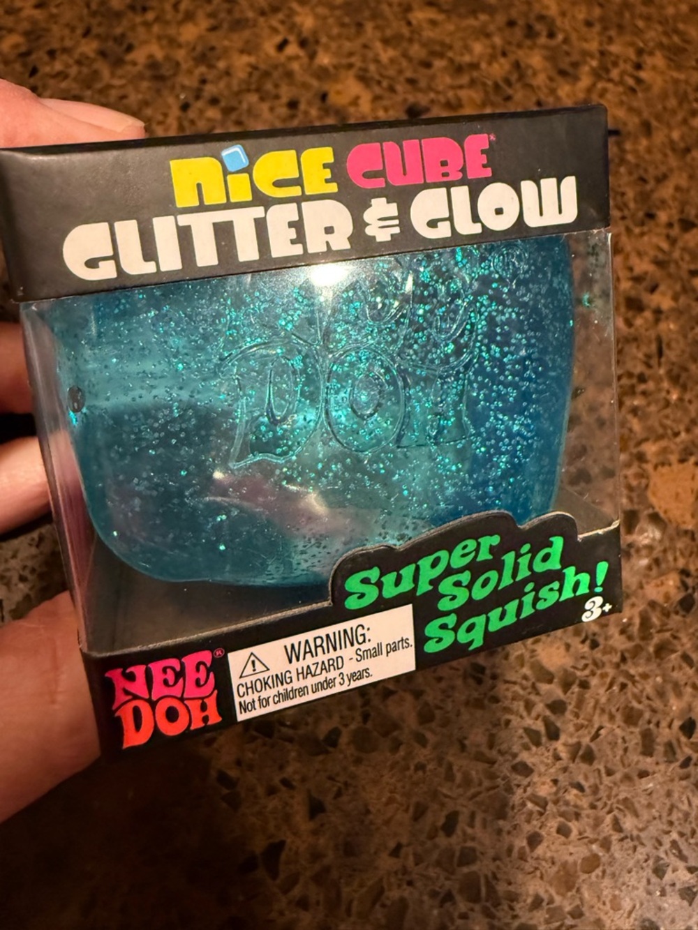 Schylling- Blue Glitter and Glow Nice Cube- Needoh- REAL!
